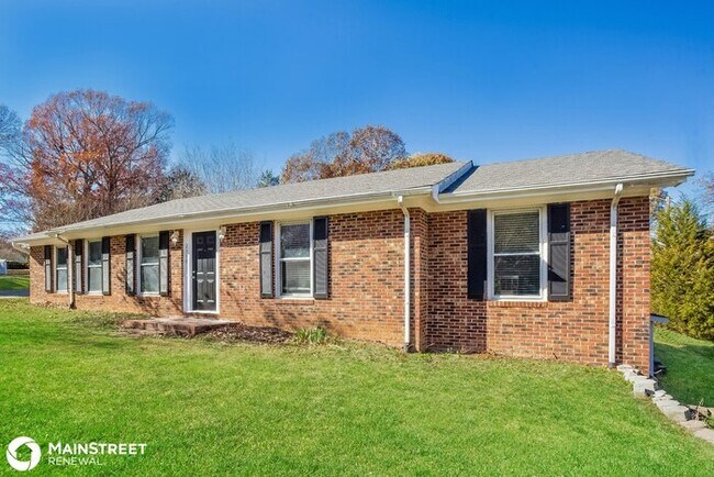 Foto del edificio - 2118 DEEPWOOD PL NW, CONCORD, NC 28027