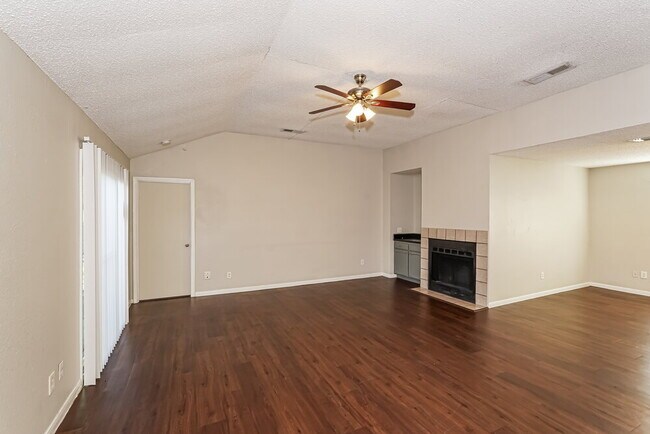 Building Photo - 416 Rifleman Trail