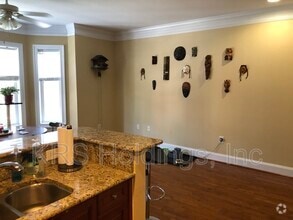 Building Photo - 941 Bolling Ave