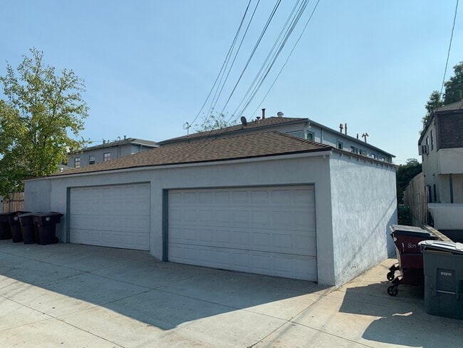 Building Photo - 809 N. Adams St.