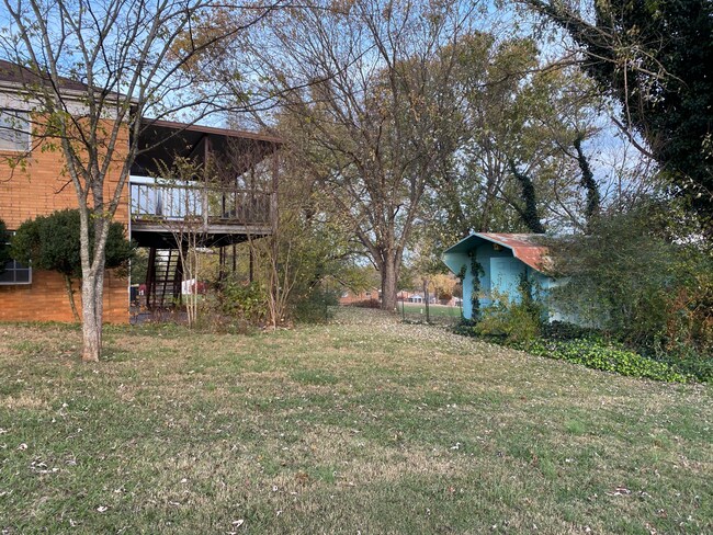 Building Photo - 329 Boyds Creek Hwy