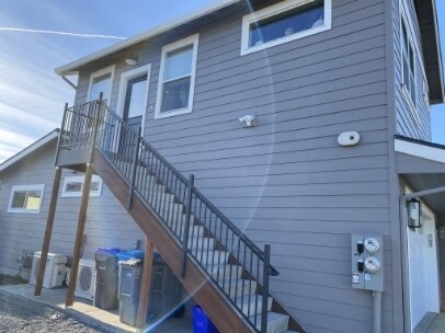 Foto del edificio - 314 Lithia Ave