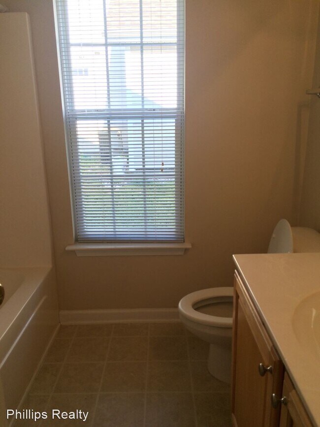 Building Photo - 4 br, 2 bath House - 280 Barclay Drive