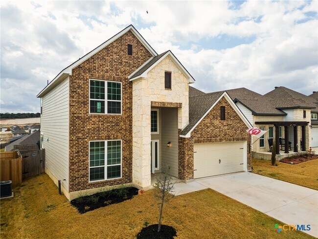 Building Photo - 445 Appalachian Trl