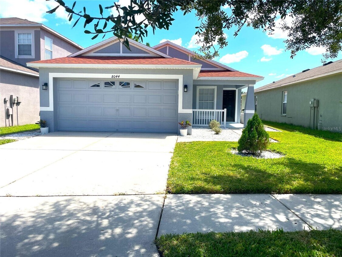8044 Canterbury Lake Blvd, Tampa, FL 33619 House Rental in Tampa, FL