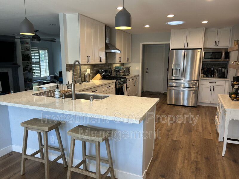 Foto principal - 6051 Bounty St