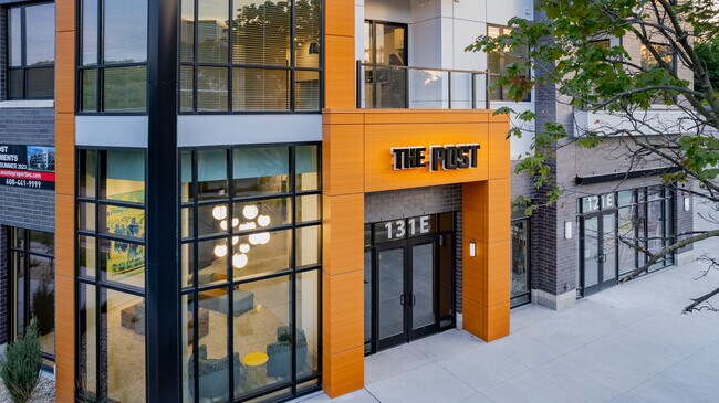 Foto del edificio - The Post