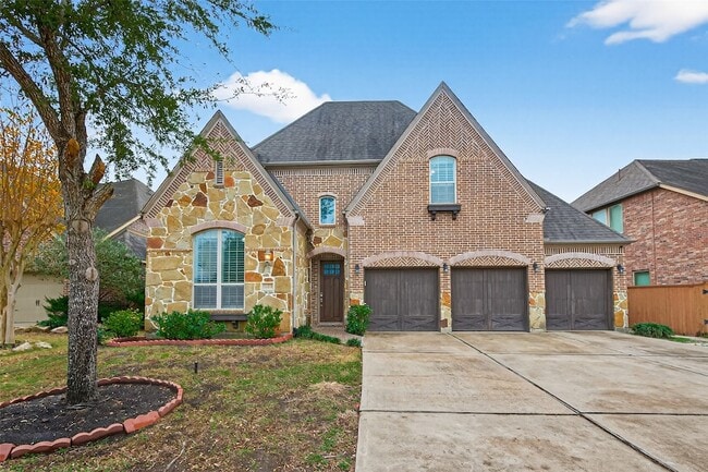 Photo - 16811 Kilgarth Dr House