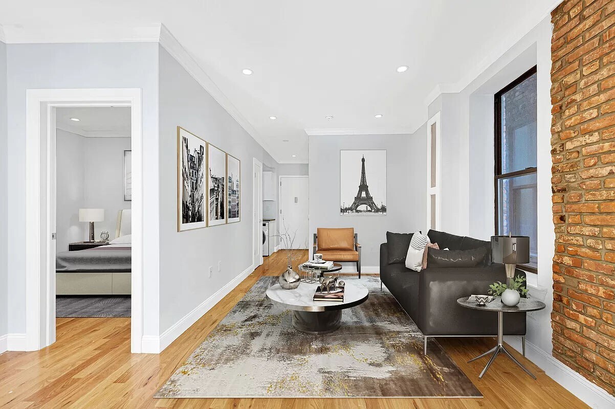Primary Photo - 440 West 47th Street