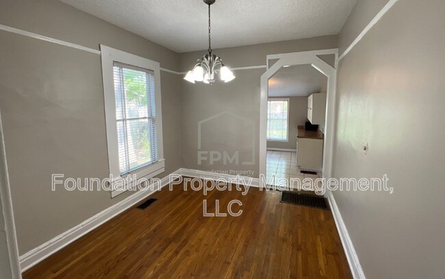 Foto del edificio - 2104 Court Ave