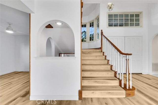 Building Photo - 611 S Pathfinder Trail