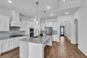 Building Photo - 16 Clearview Terrace Pl