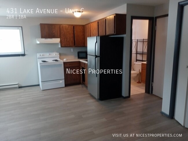 Foto del edificio - 431 Lake Ave