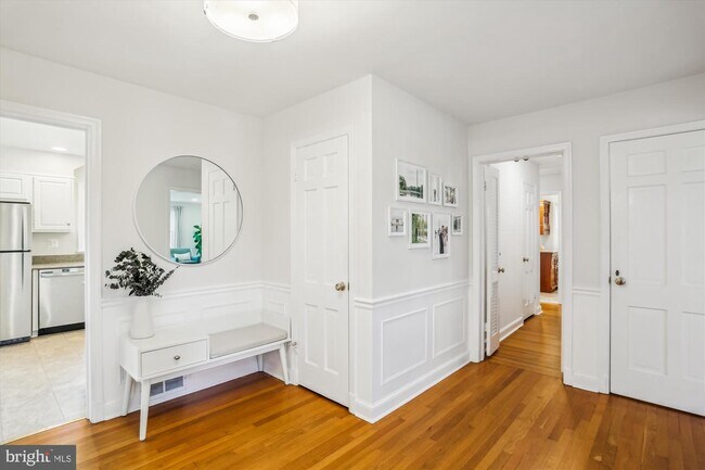 Foto del edificio - 11905 Hitching Post Ln