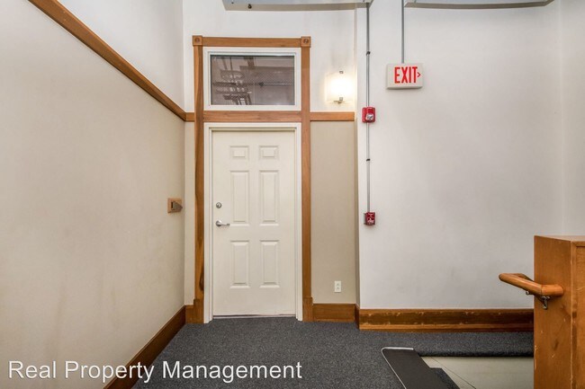 Foto del edificio - 507 E Locust St