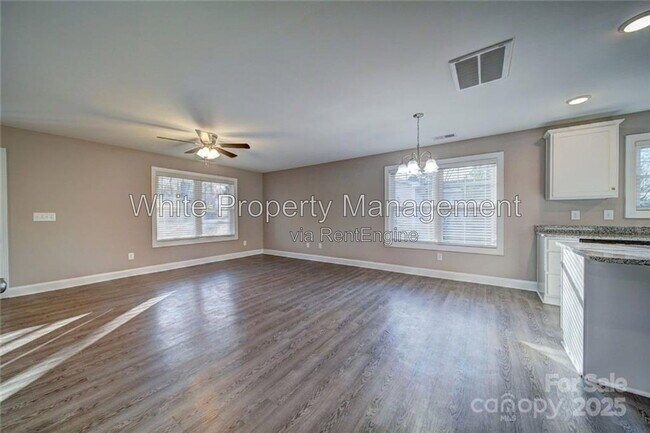 Foto del edificio - 1414 Mason St
