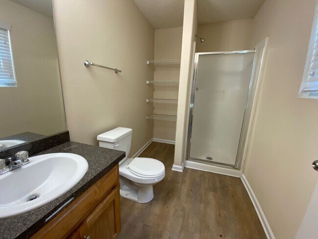 Foto del edificio - BRIDGEWATER HOME! PRE-LEASING FOR AUGUST 2026!