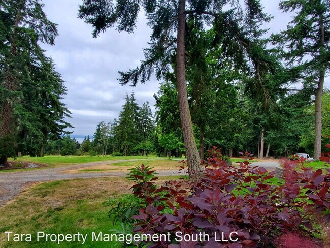 Building Photo - 1 br, 1 bath House - 5415 Mutiny Bay Rd