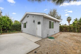 Building Photo - 15452 Romar St