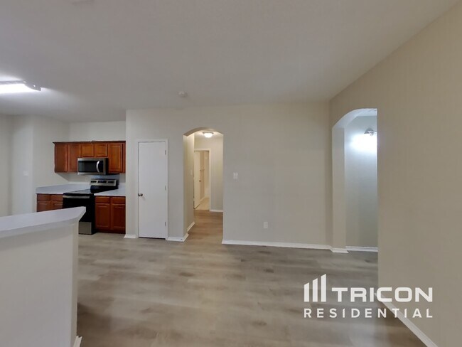 Building Photo - 12236 Shadow Wood Trail