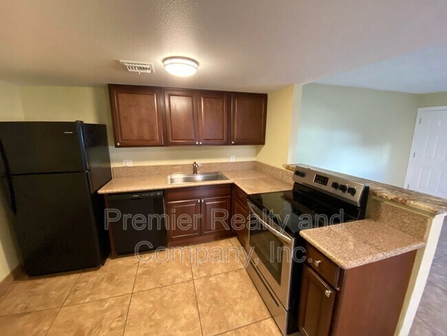 Foto del edificio - 4156 Zavala St
