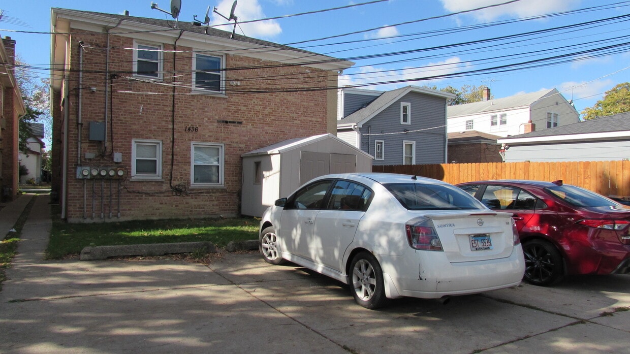 Building Photo - 1436 Marengo Ave