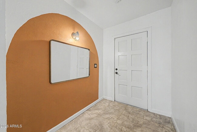 Building Photo - 1711 W Montecito Ave