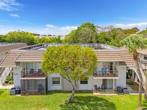 Building Photo - 7051 SW 129th Ave