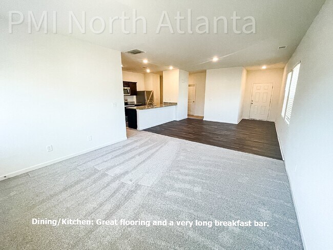 Foto del edificio - Corner Lot Community Pool