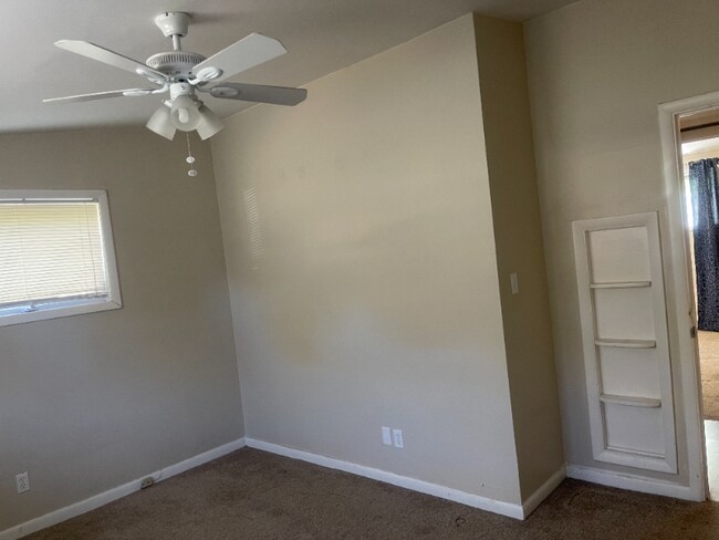 Foto del edificio - 1560 Heron Ln