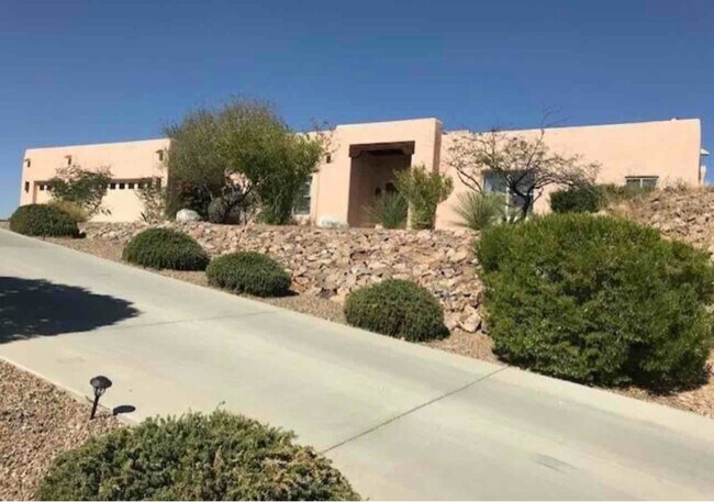 Foto del edificio - 3046 W Salvia Dr