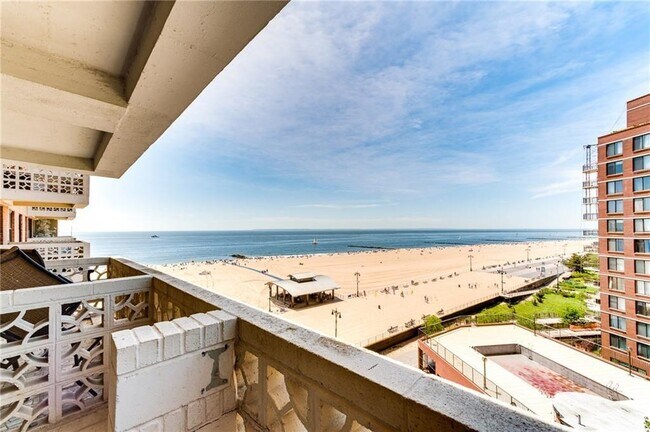 Foto del edificio - 50 Brighton 1st Rd