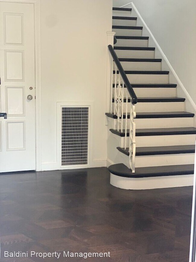 Foto del edificio - 3 br, 2.5 bath House - 1650 Bay Street