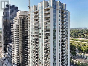 Building Photo - 505 Talbot St