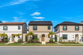 Building Photo - 8130 Allure Dr