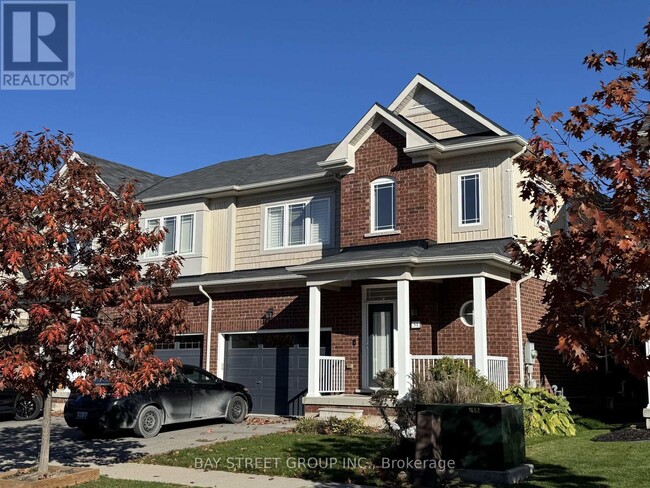 Building Photo - 51 Dominion Cres