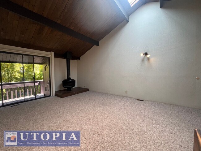 Foto del edificio - Bright and cozy 2-Bedroom, 2 Bathroom loca...
