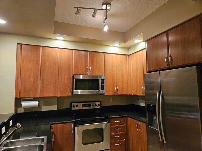 Foto del edificio - 801 S Olive Ave
