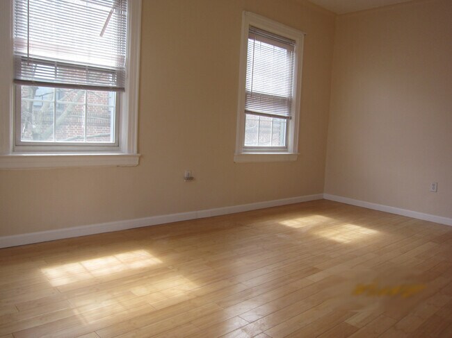 Building Photo - 33-44-44 83rd St
