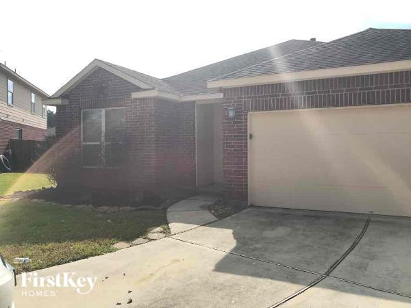 Building Photo - 22530 Fosters Park Ct