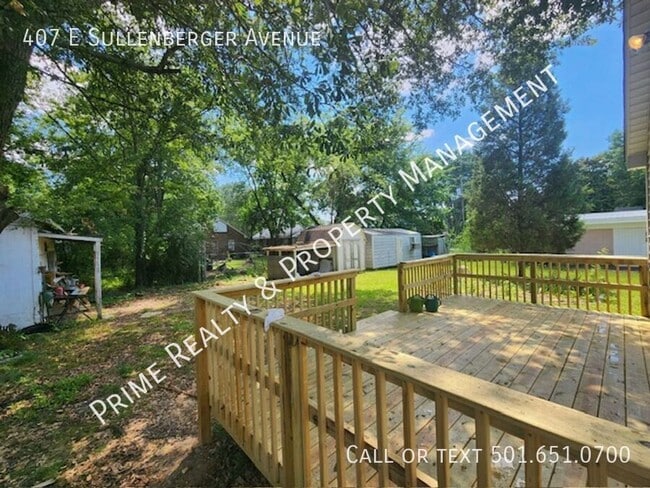 Building Photo - 407 Sullenberger Ave