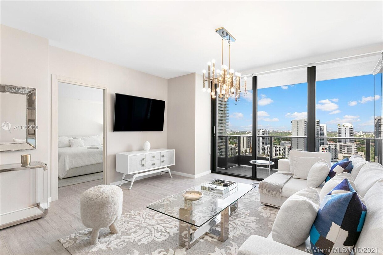 Primary Photo - 1000 Brickell Plaza