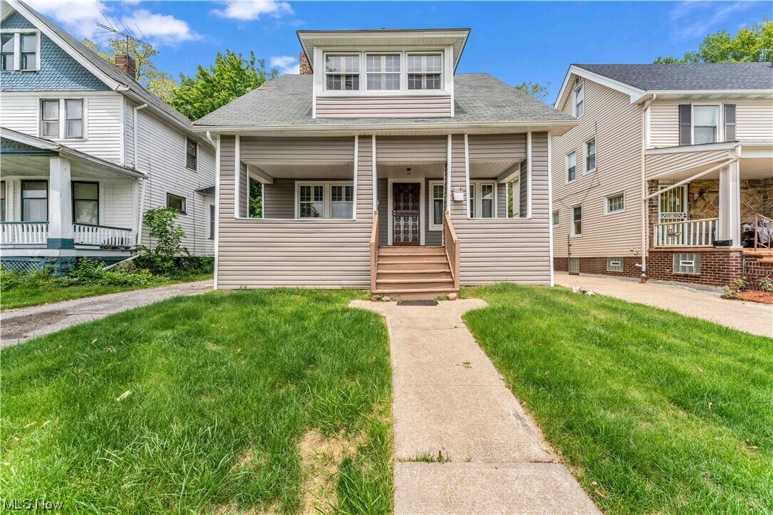 11817 Mt Overlook Ave, Cleveland, OH 44120 House Rental in Cleveland, OH