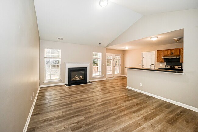 Foto del edificio - 5833 Lawn Meadow Dr