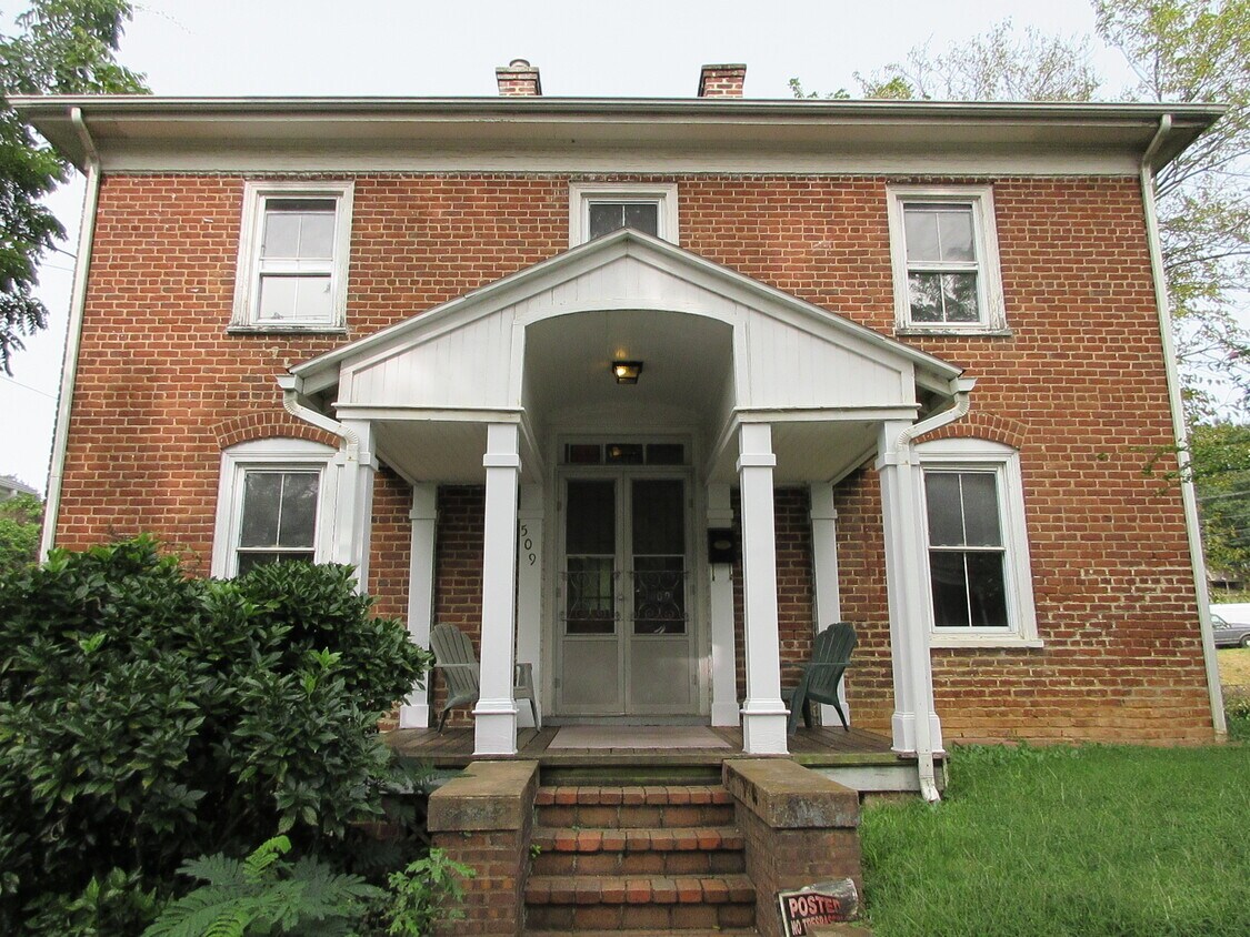 509 7 1/2 St SW, Charlottesville, VA 22903 House Rental in