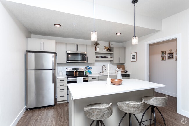 Interior Photo - Altair at Riverwalk