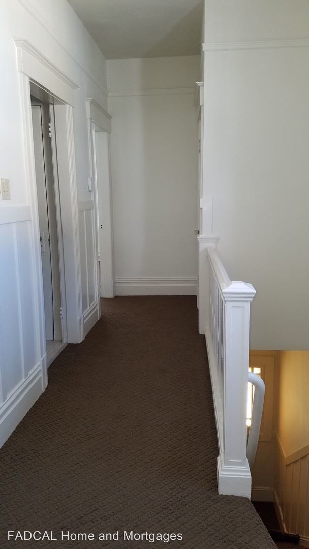 Building Photo - Studio, 1 bath Apartment - 1808 Grant Avenue