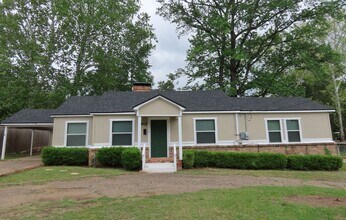 Building Photo - 2912 New Copeland Rd