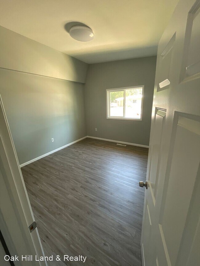 3 br, 1 bath House 1333 Vandenberg Circle House Rental in Sergeant