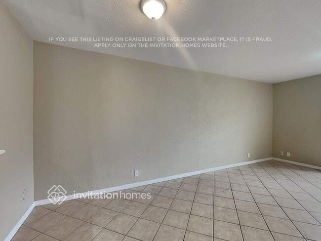 Building Photo - 2440 Cordoba Bend